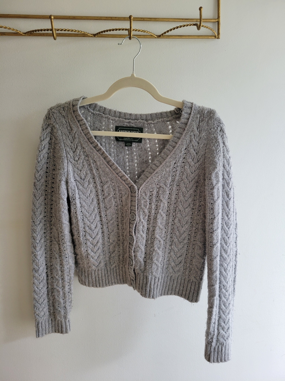 American Eagle Grey Cable-Knit Button Cardigan Sweater Size Small